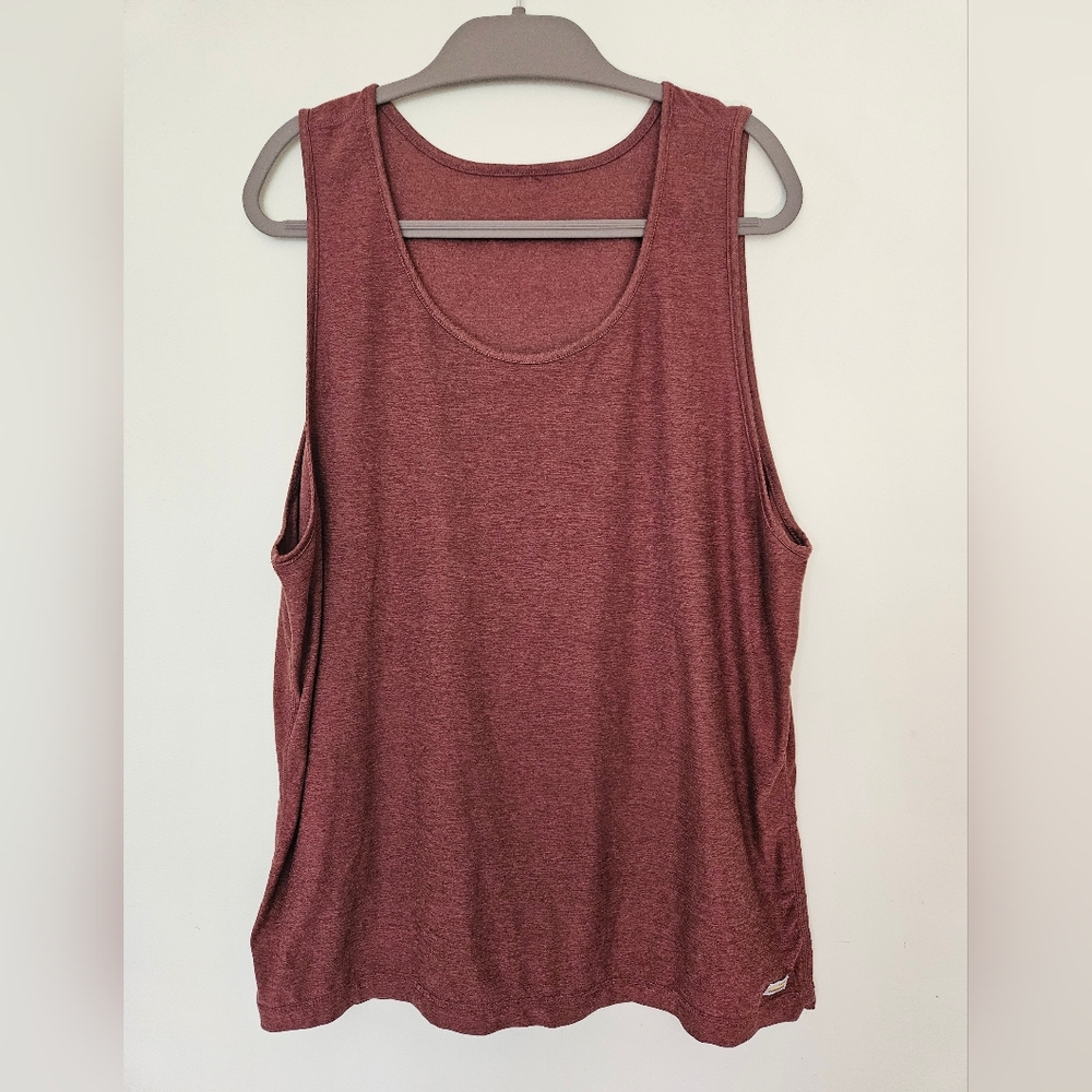 Vuori Mens Strato Tech Tank, Red Heather, Large